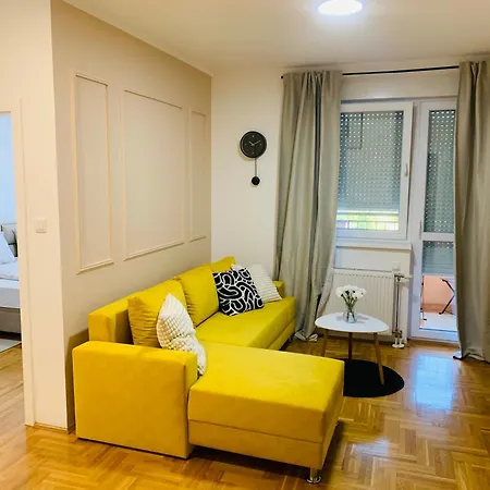 Hana2 Apartment *